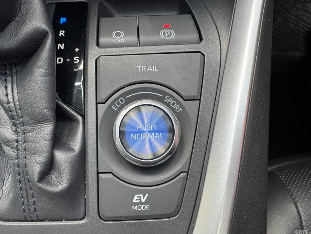 Toyota RAV4 SUV, Petrol Hybrid, 2025, Black