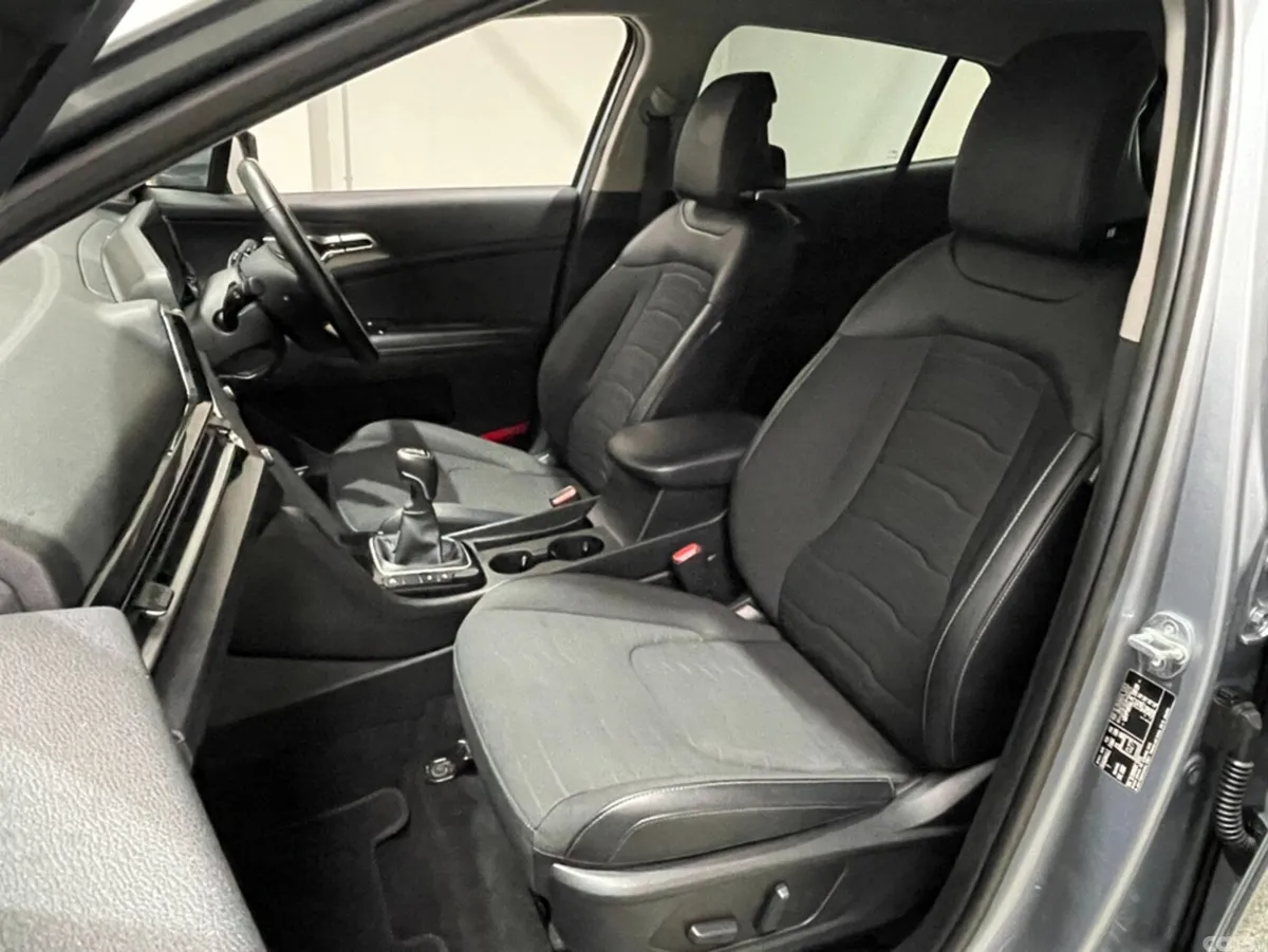 Kia Sportage SUV, Diesel, 2023, Grey