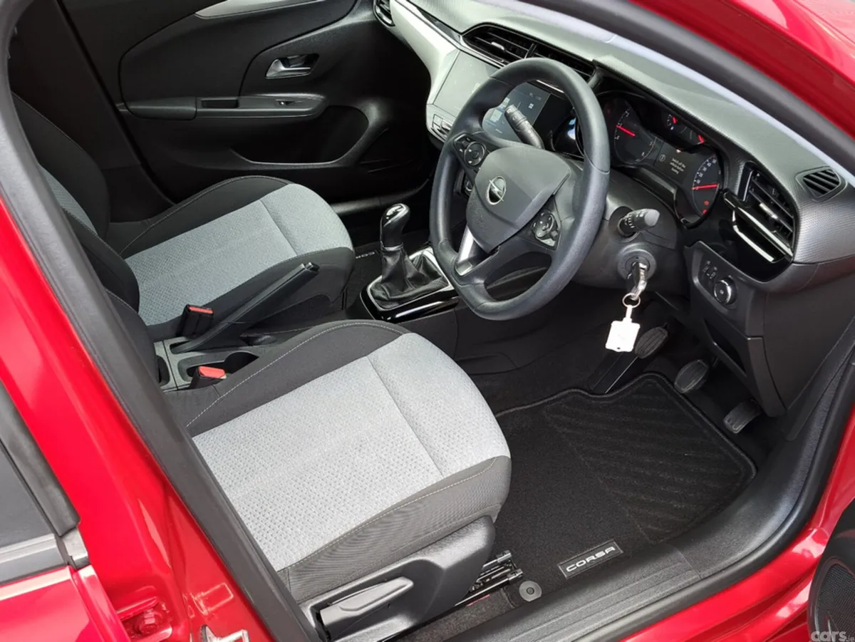 Opel Corsa Hatchback, Petrol, 2025, Red