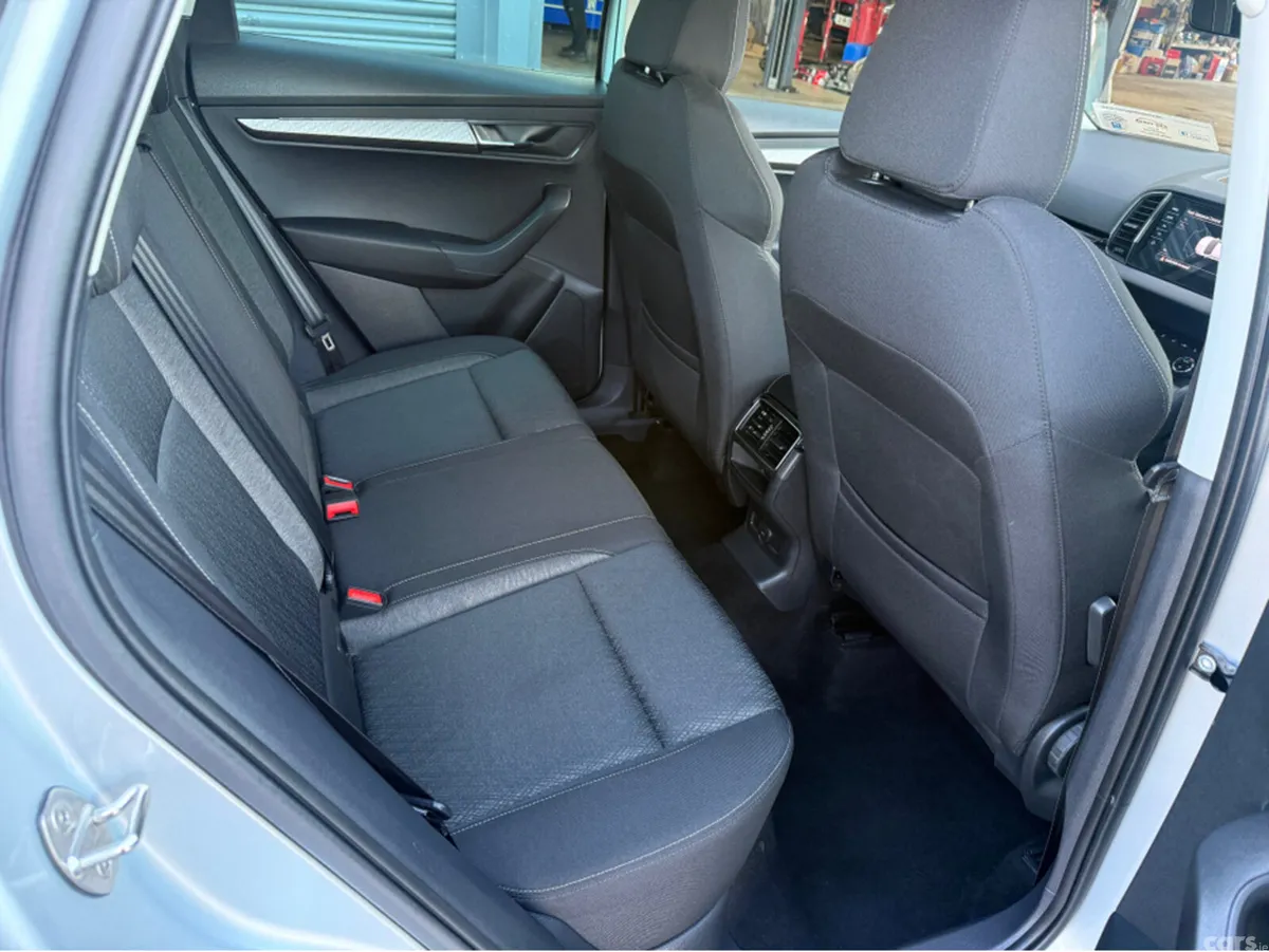 Skoda Karoq SUV, Diesel, 2024, Grey