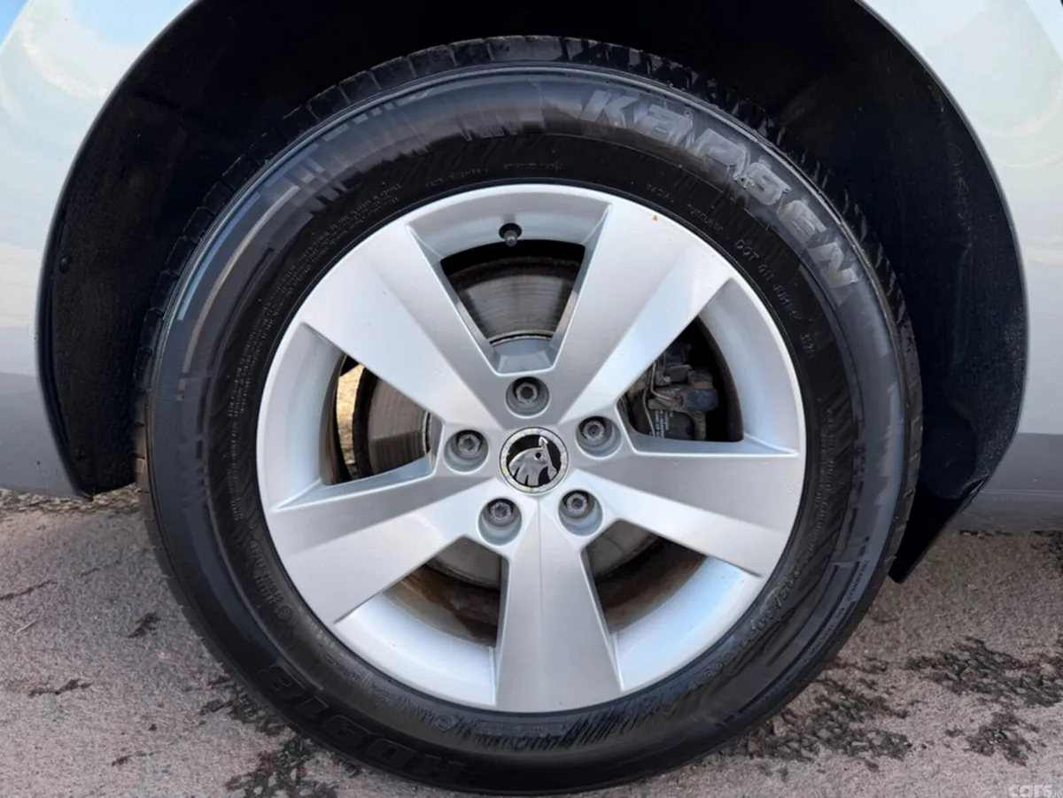 Skoda Superb Saloon, Diesel, 2016, Grey