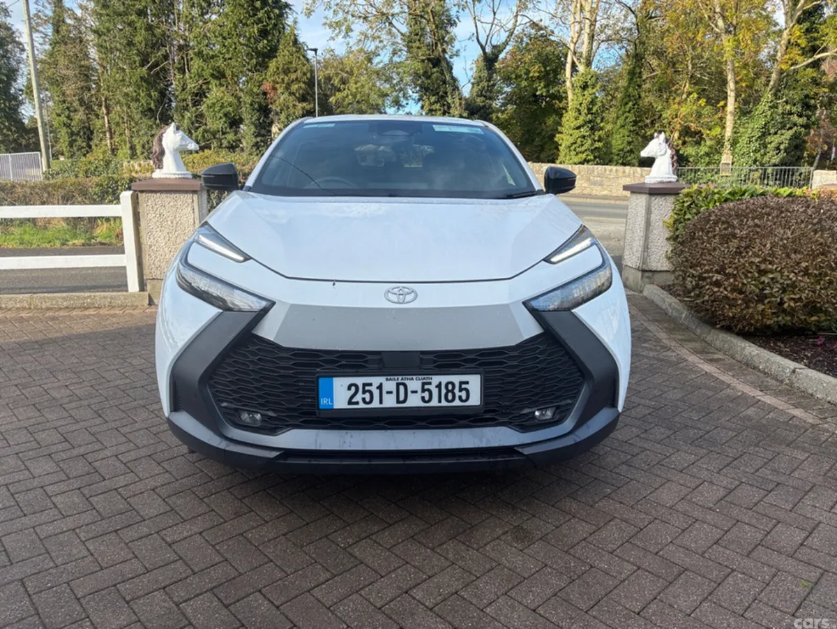 Toyota C-HR Hatchback, Petrol Hybrid, 2025, White