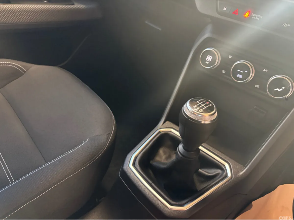 Dacia Jogger MPV, Petrol, 2022, Black