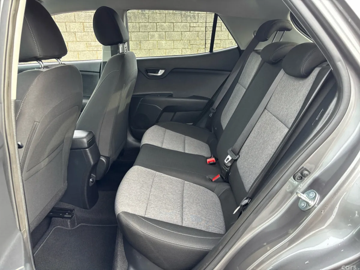 Kia Stonic SUV, Petrol, 2026, Grey