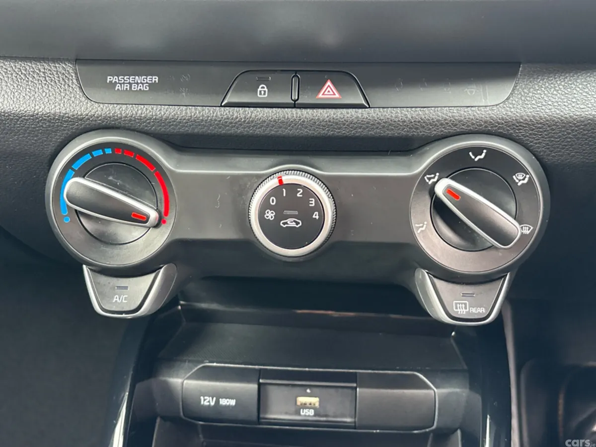 Kia Stonic SUV, Petrol, 2026, Grey