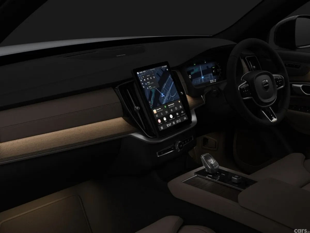 Volvo XC90 SUV, Petrol Plug-in Hybrid, 2027, Red
