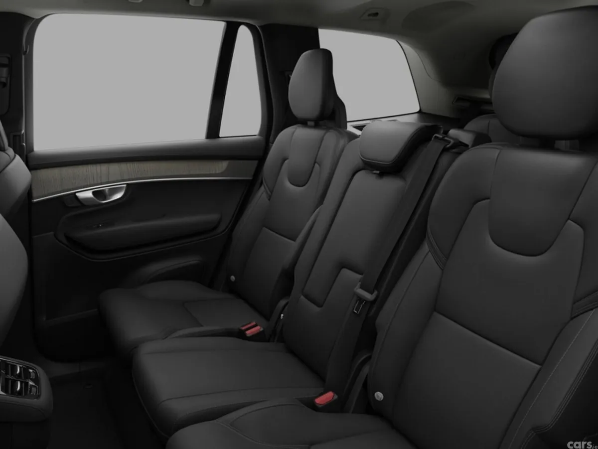 Volvo XC90 SUV, Petrol Plug-in Hybrid, 2027, Silver