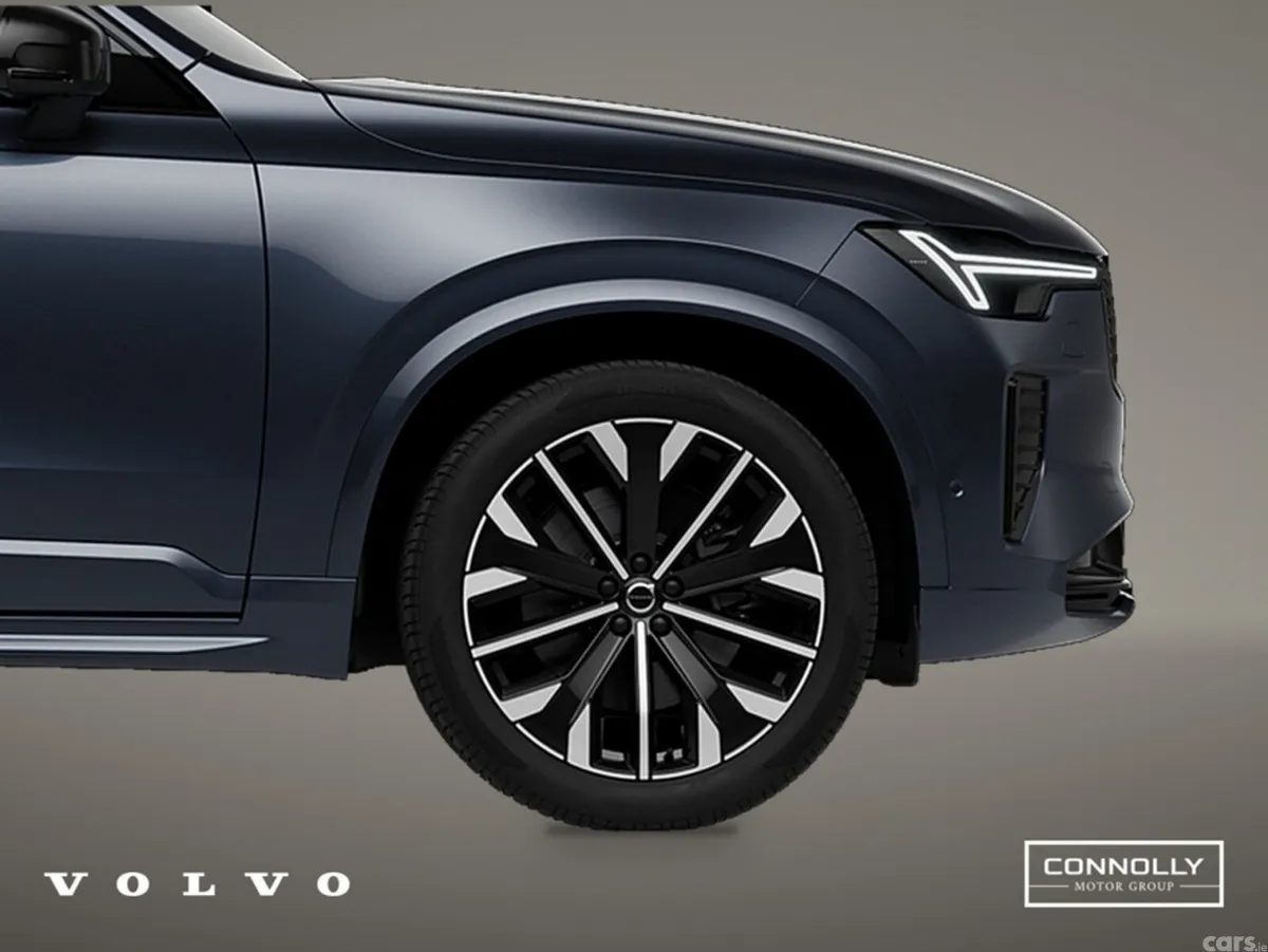 Volvo XC90 SUV, Petrol Plug-in Hybrid, 2027, Blue