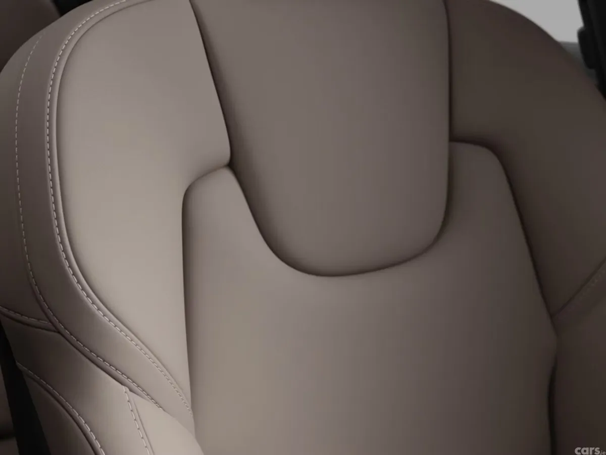 Volvo XC60 SUV, Petrol Plug-in Hybrid, 2027, Black