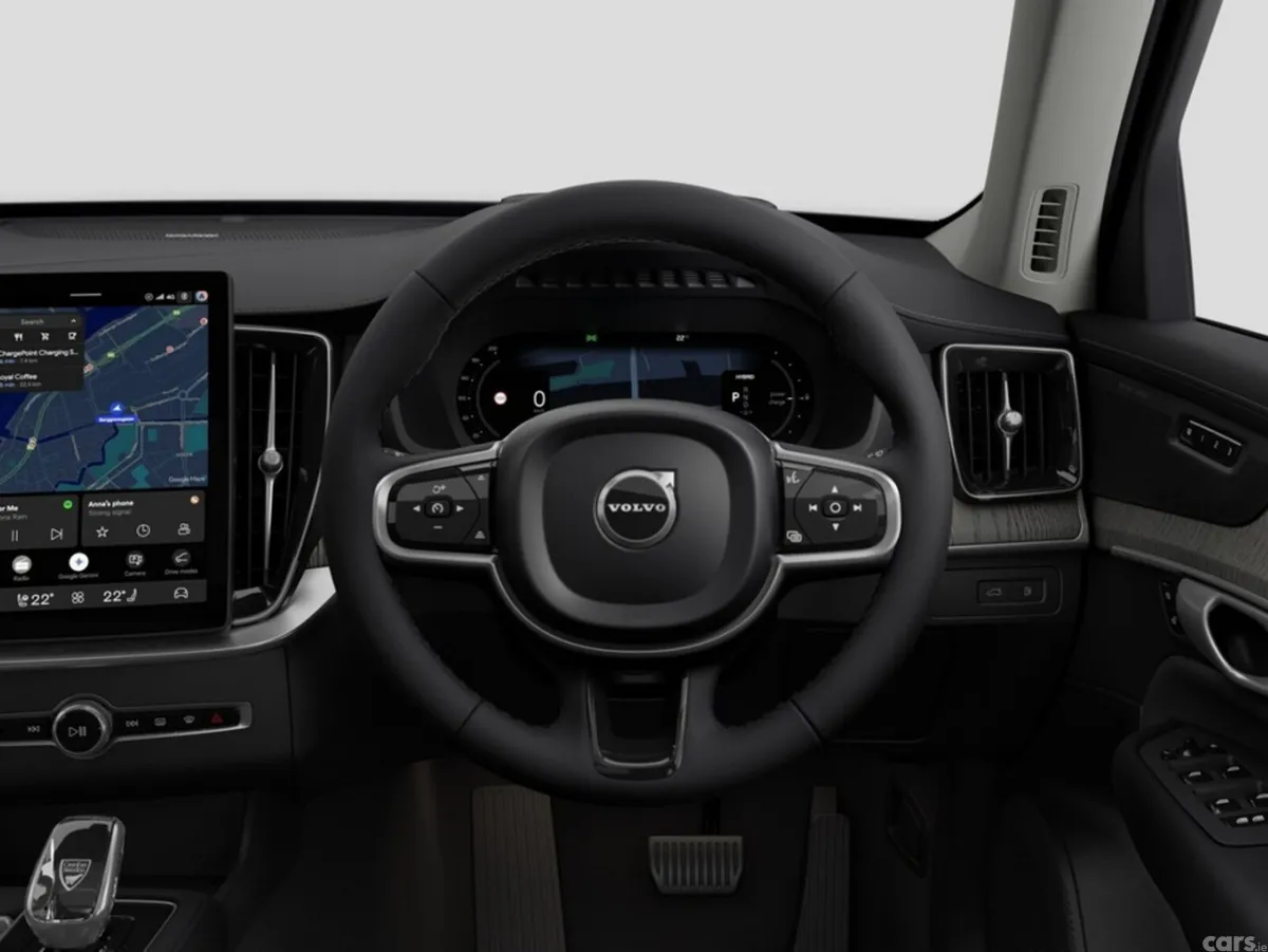 Volvo XC90 SUV, Petrol Plug-in Hybrid, 2027, Silver