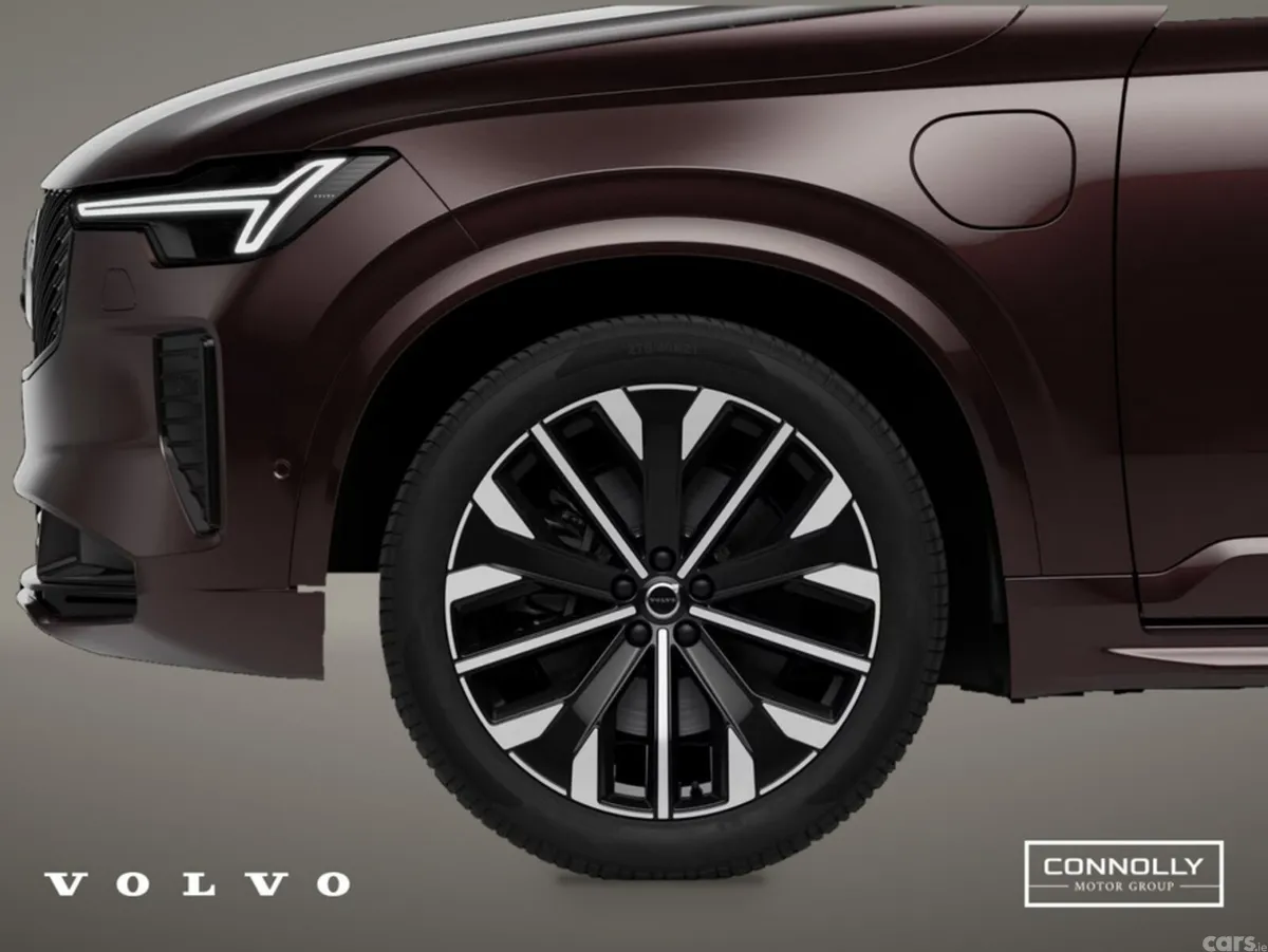 Volvo XC90 SUV, Petrol Plug-in Hybrid, 2027, Red