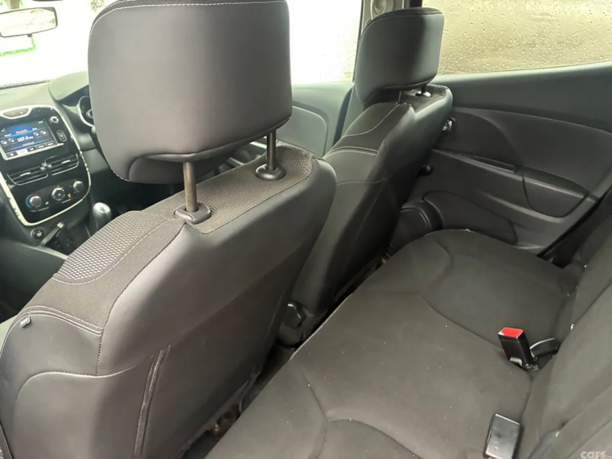 Renault Clio Hatchback, Petrol, 2013, Black