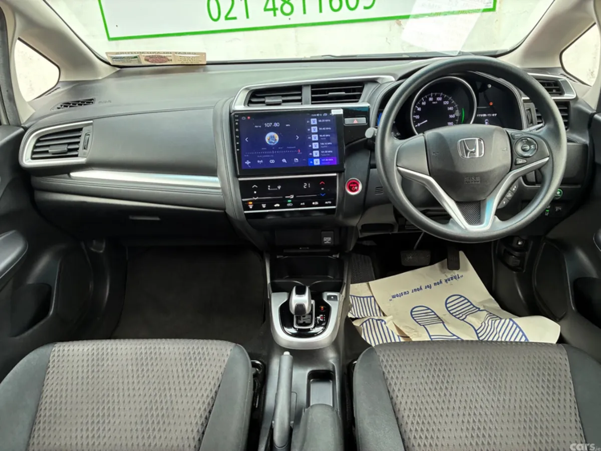 Honda Fit Hatchback, Petrol Hybrid, 2019, White