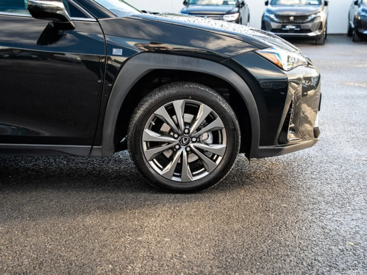 Lexus UX Estate, Petrol Hybrid, 2023, Black