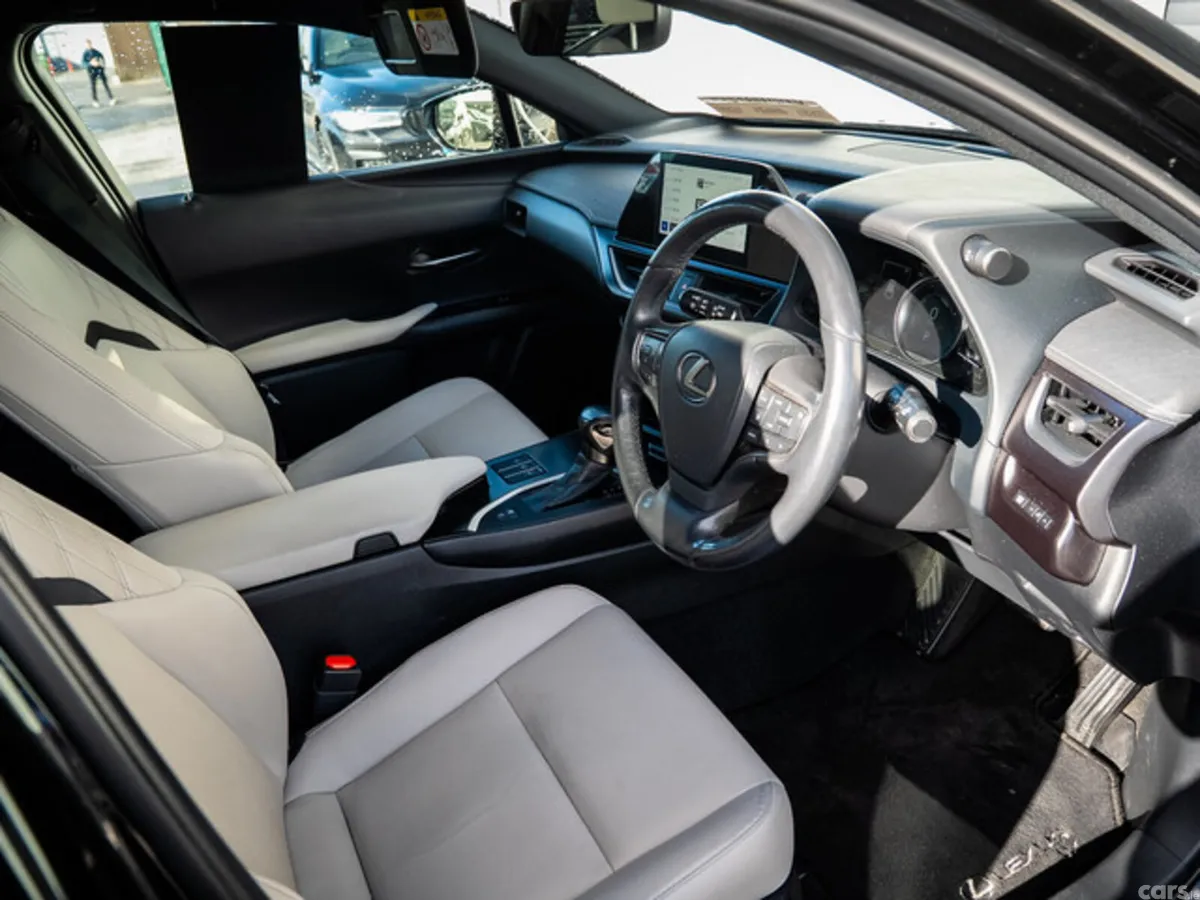 Lexus UX Estate, Petrol Hybrid, 2023, Black