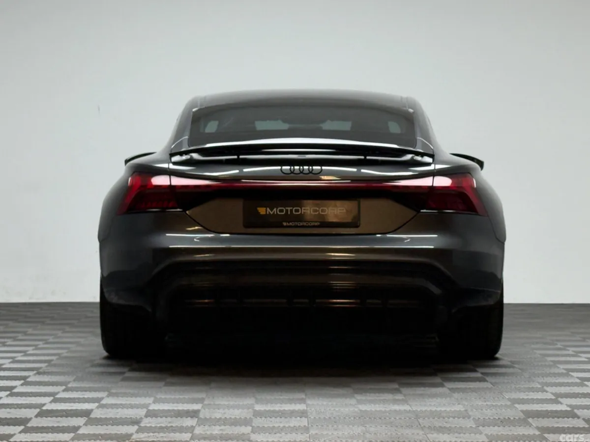 Audi e-tron GT Coupe, Electric, 2023, Grey