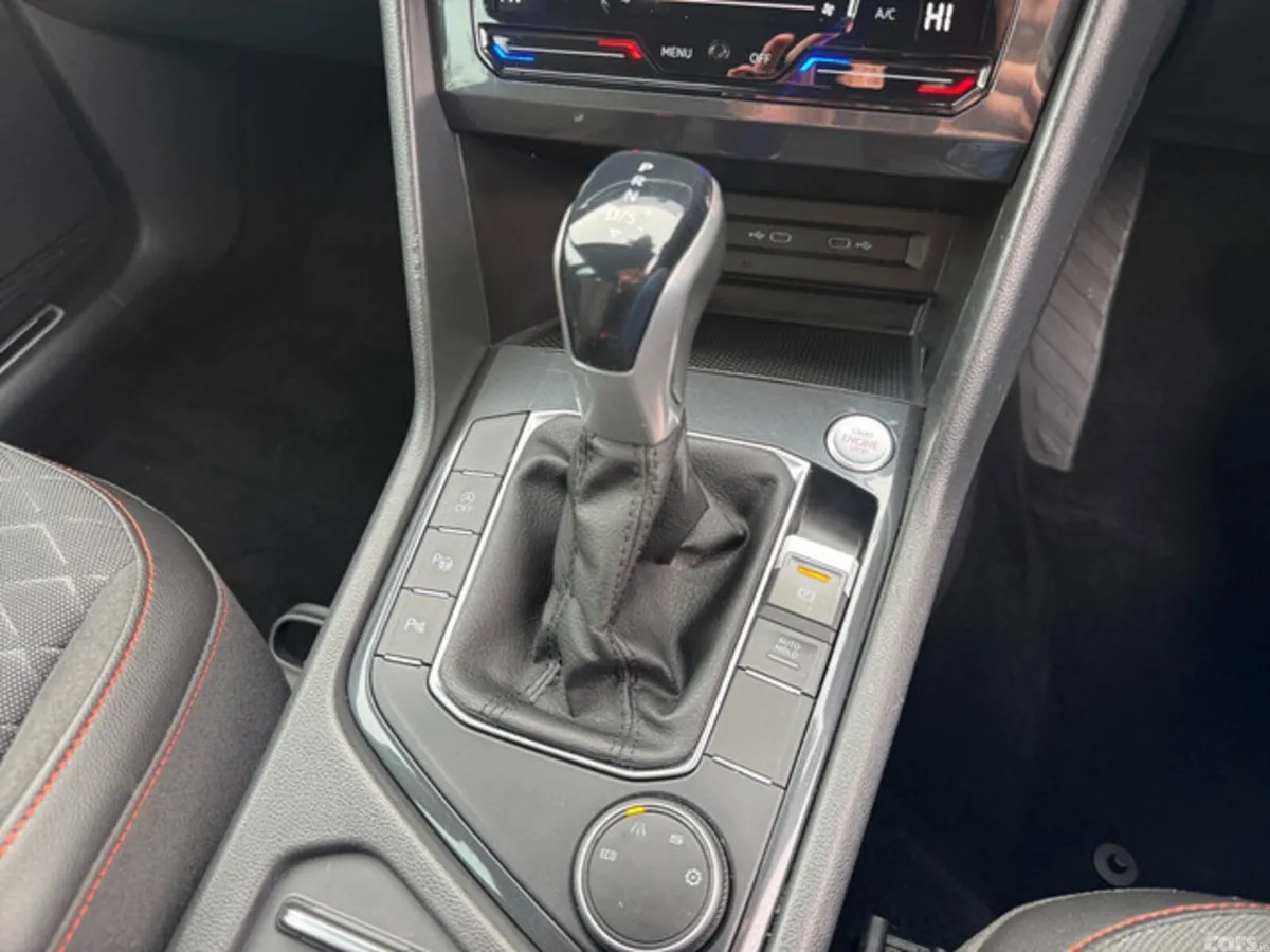 SEAT Tarraco Estate, Diesel, 2023, Grey