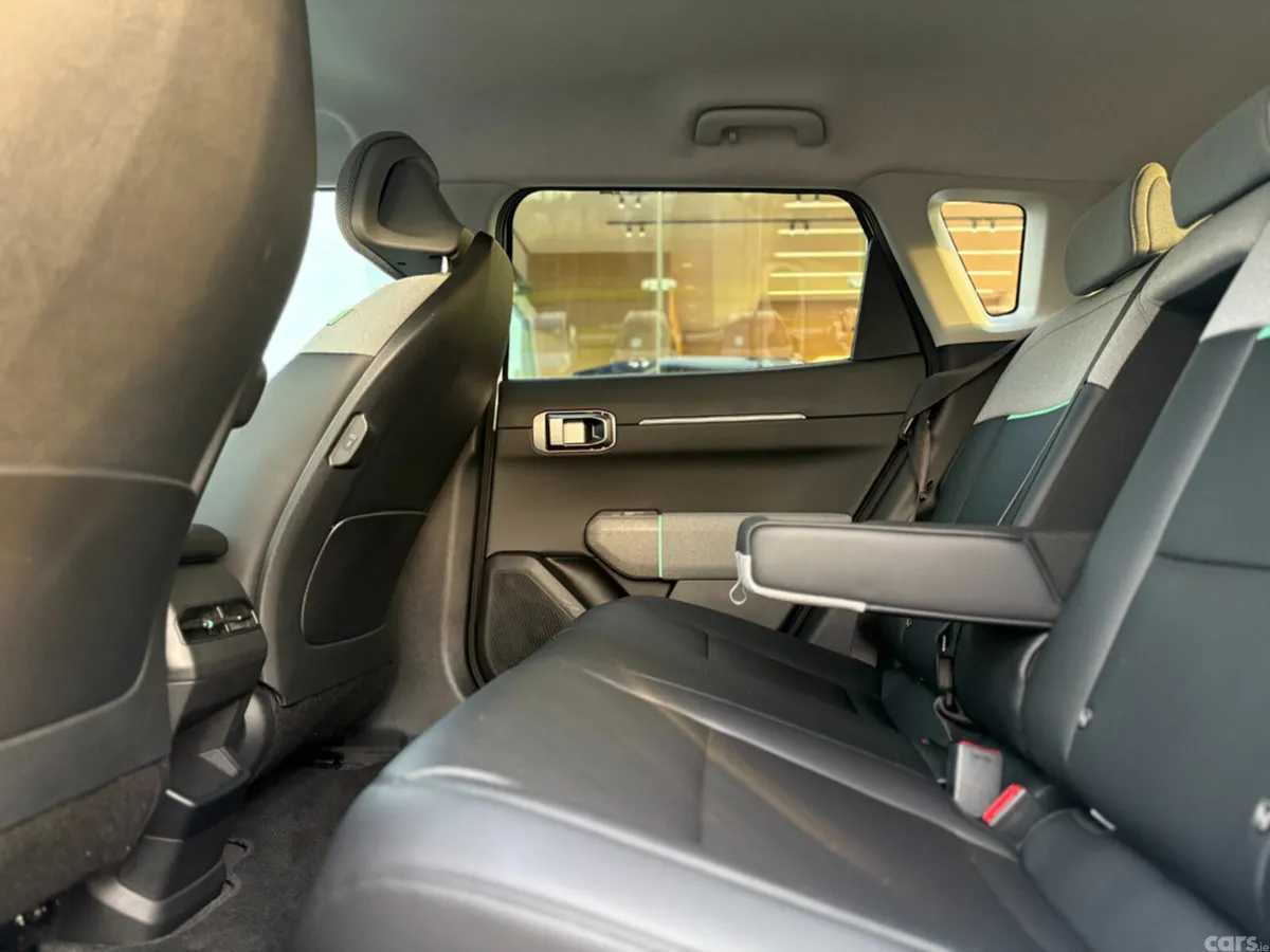 Kia EV4 Hatchback, Electric, 2026, White