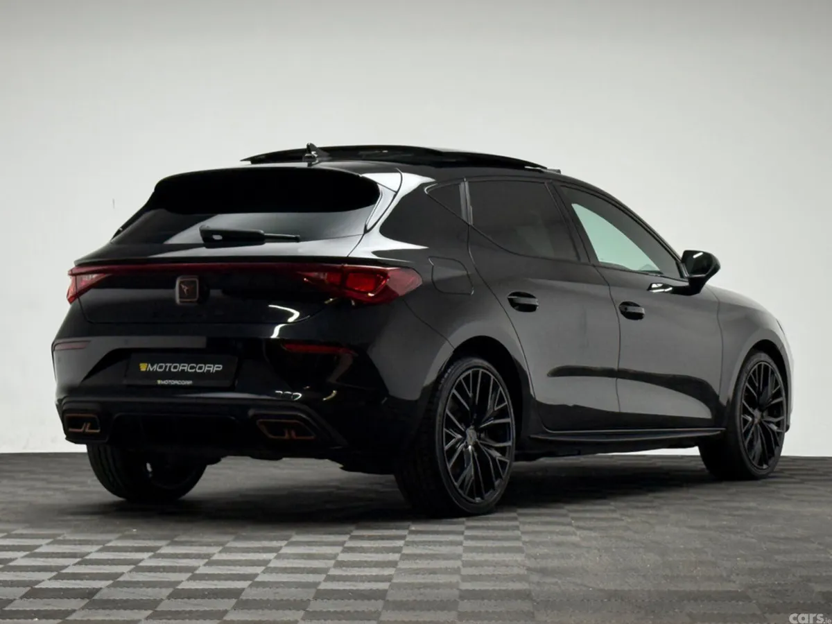 Cupra Leon Hatchback, Petrol Plug-in Hybrid, 2021, Black