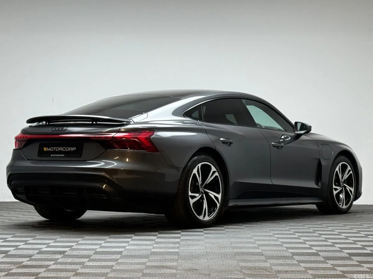 Audi e-tron GT Coupe, Electric, 2023, Grey