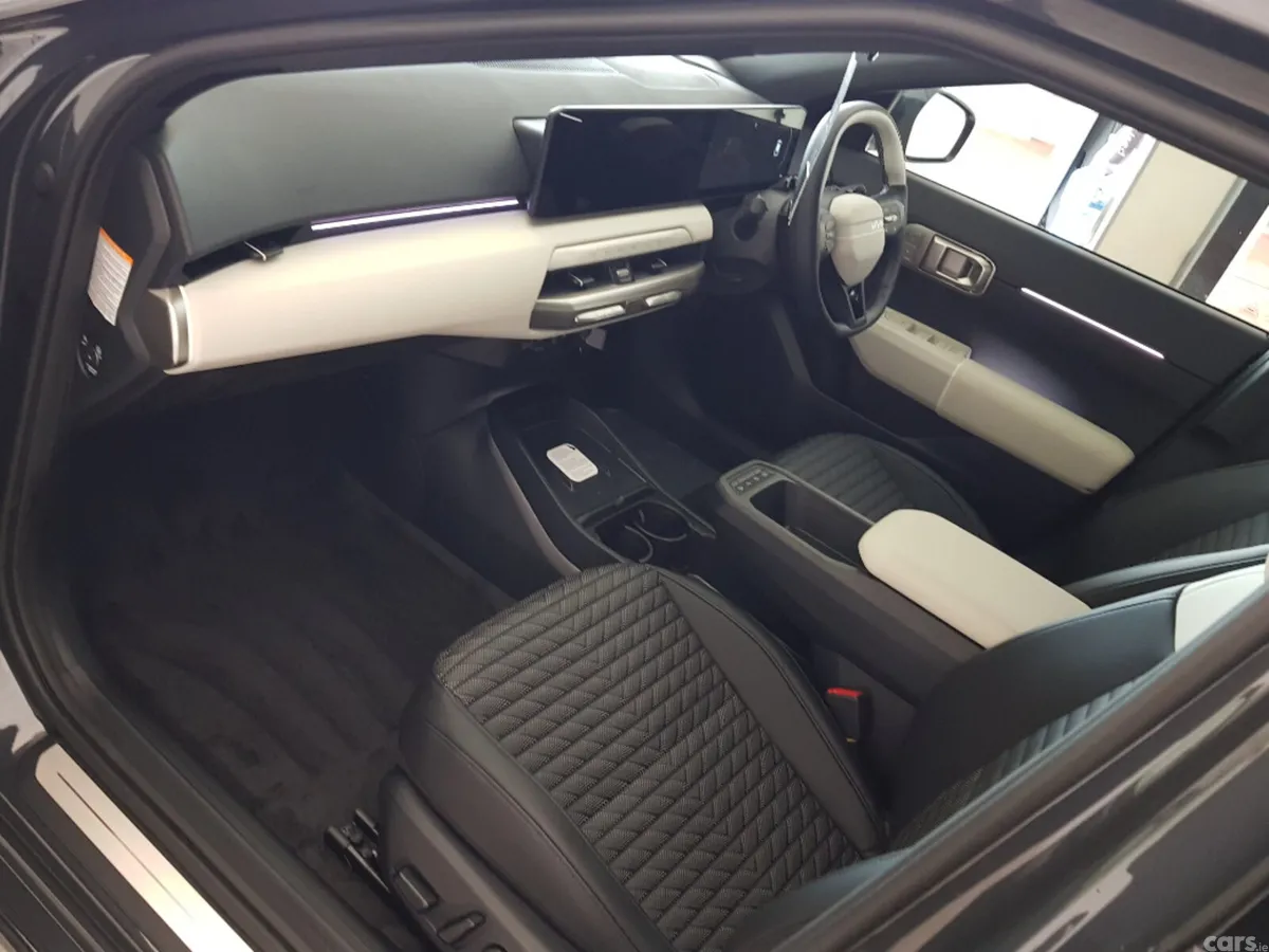 Kia EV4 Hatchback, Electric, 2027, Grey