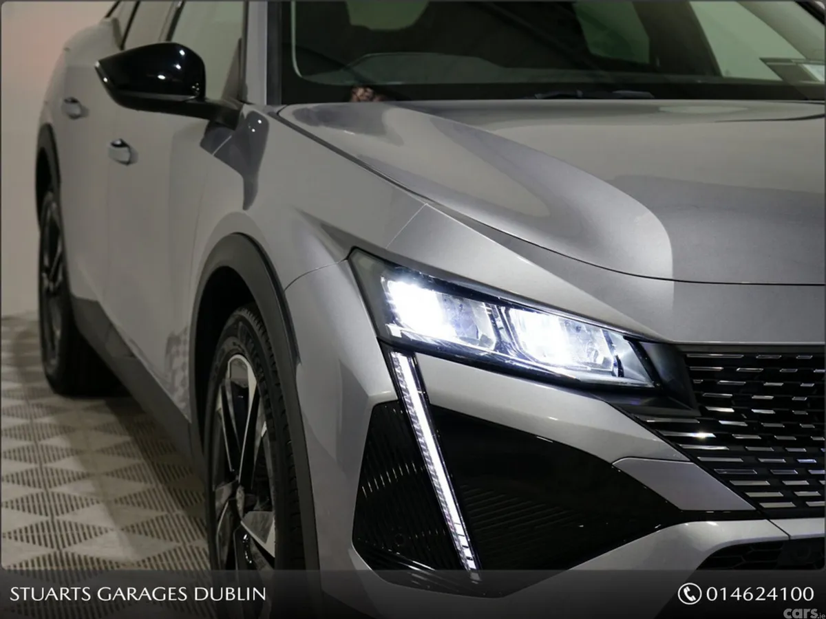 Peugeot 408 Hatchback, Petrol, 2023, Grey
