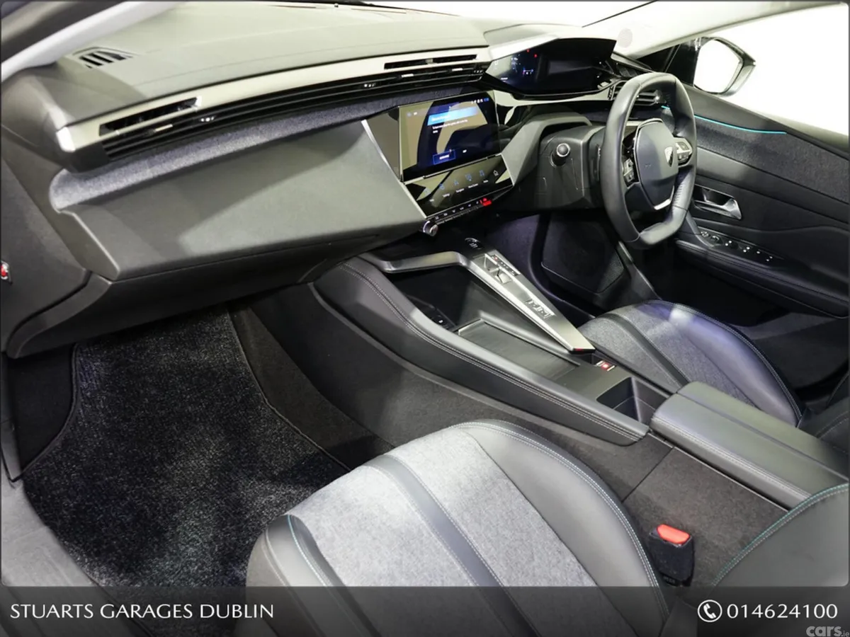 Peugeot 408 Hatchback, Petrol, 2023, Grey