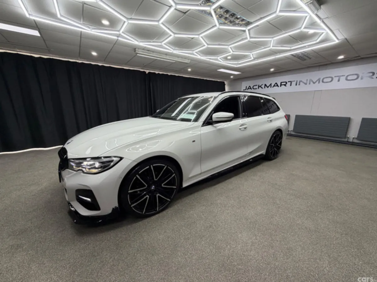 BMW 3-Series Estate, Diesel, 2020, White