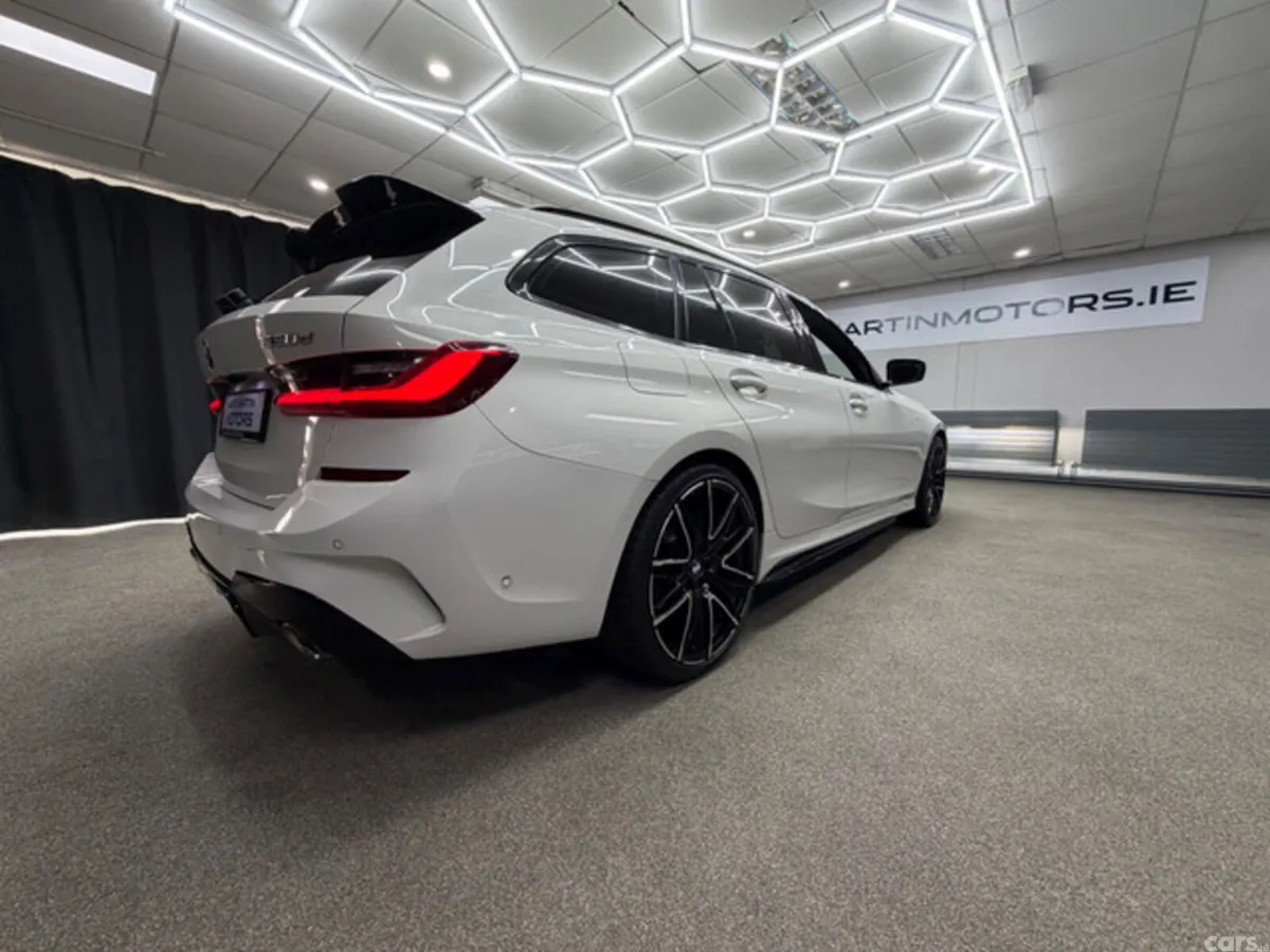BMW 3-Series Estate, Diesel, 2020, White