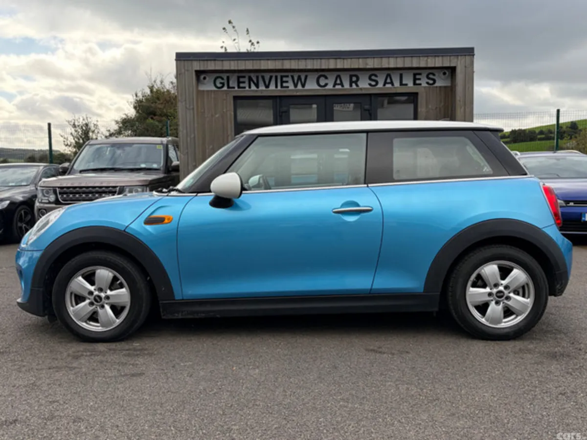 Mini Cooper Hatchback, Diesel, 2015, Blue
