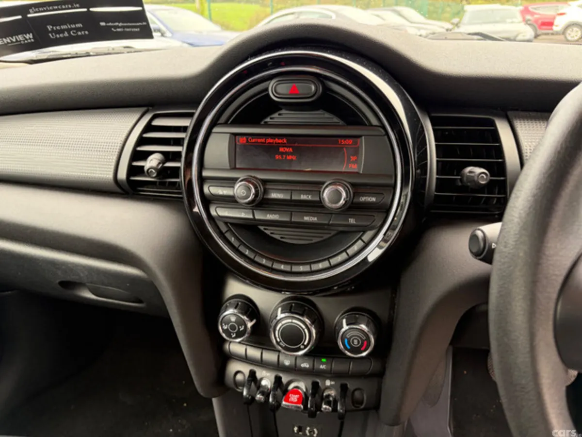 Mini Cooper Hatchback, Diesel, 2015, Blue