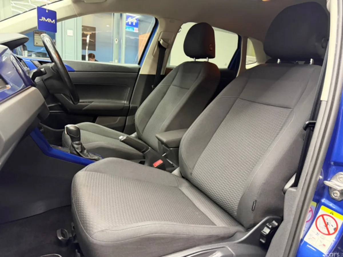 Volkswagen Polo Hatchback, Petrol, 2018, Blue