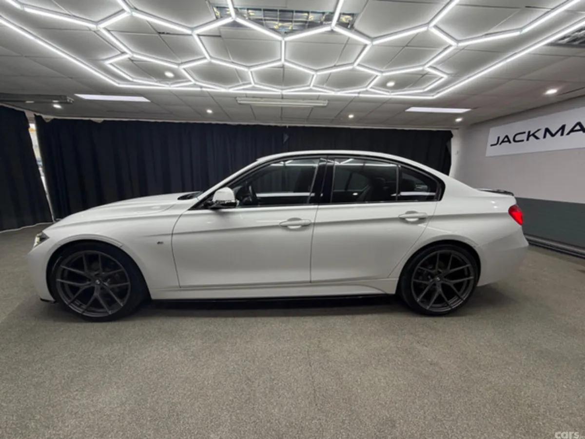 BMW 3-Series Saloon, Diesel, 2016, White