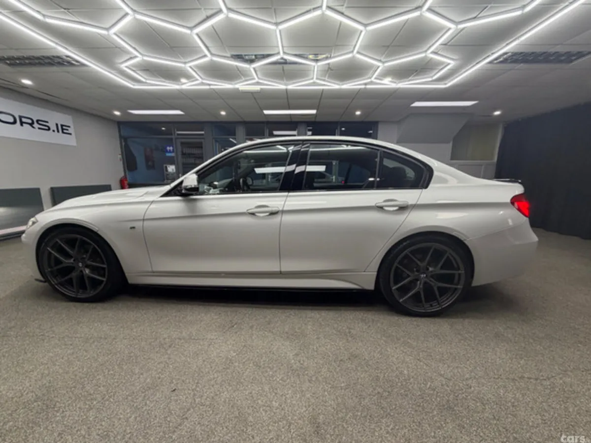 BMW 3-Series Saloon, Diesel, 2016, White