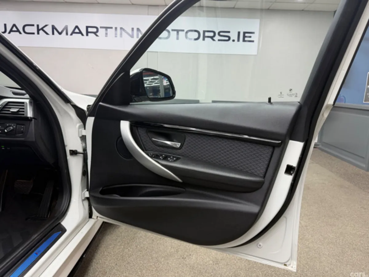 BMW 3-Series Saloon, Diesel, 2016, White