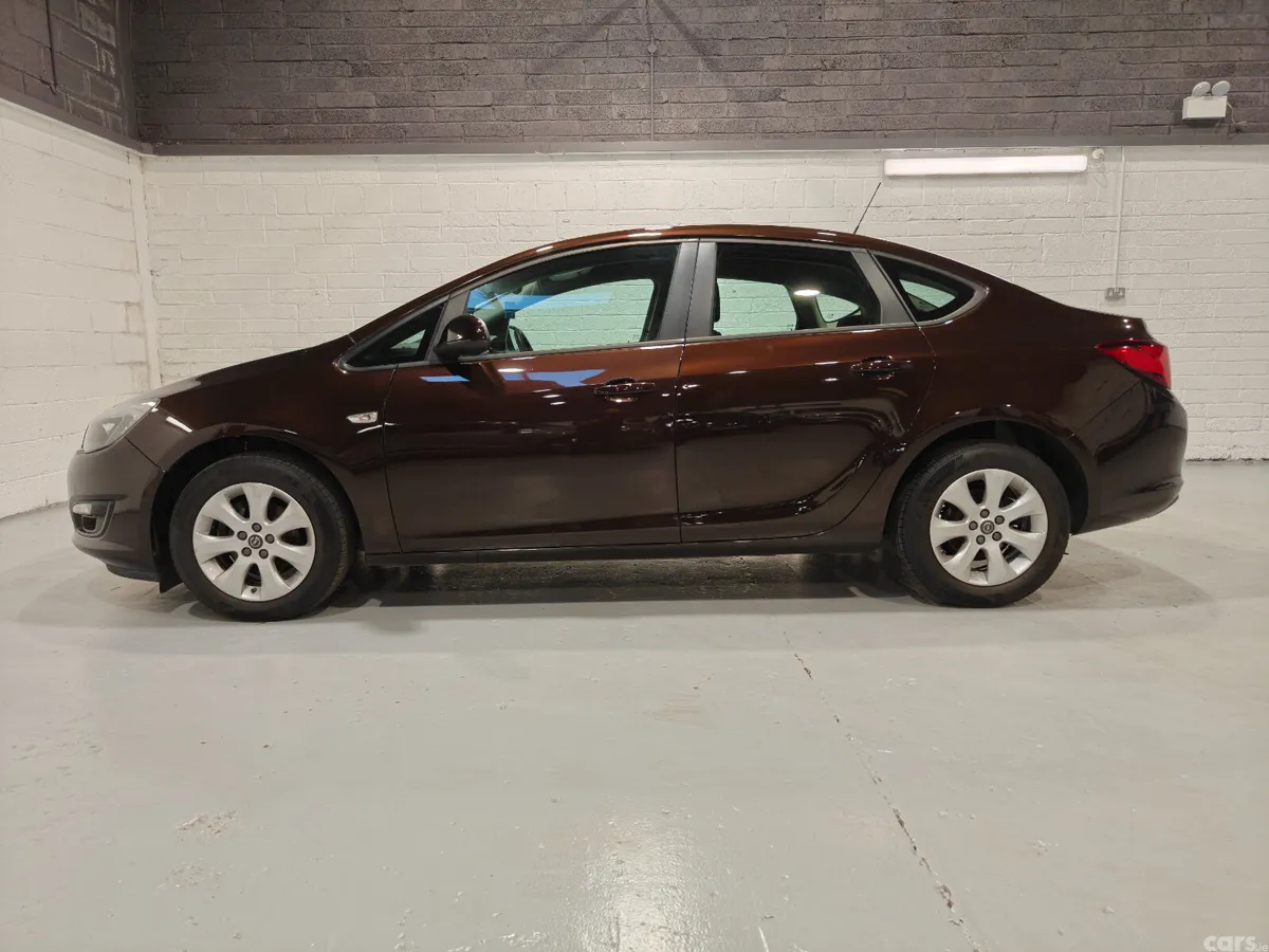 Opel Astra Saloon, Petrol, 2014, Brown