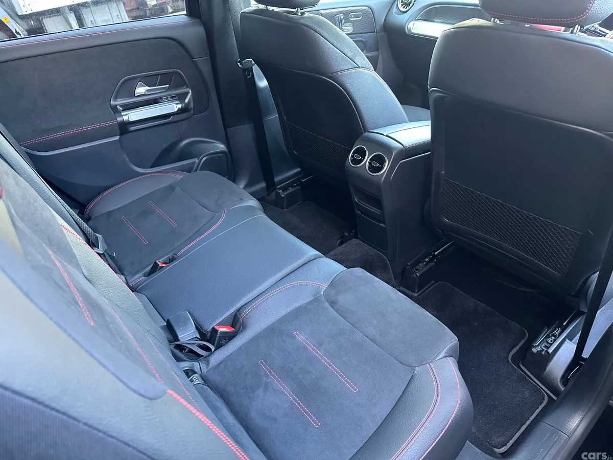 Mercedes-Benz GLB Estate, Diesel, 2024, Black