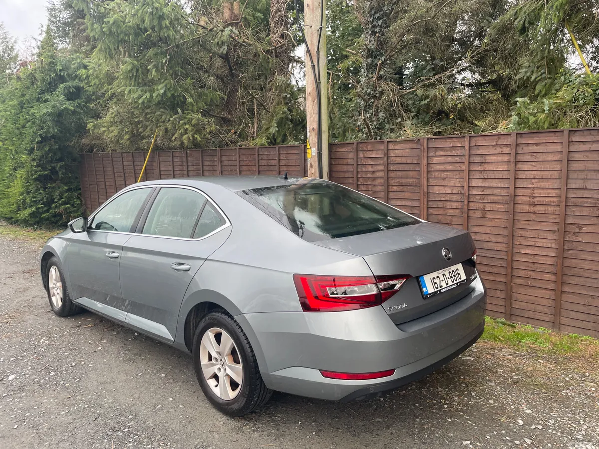 Skoda Superb Saloon, Diesel, 2016, Grey