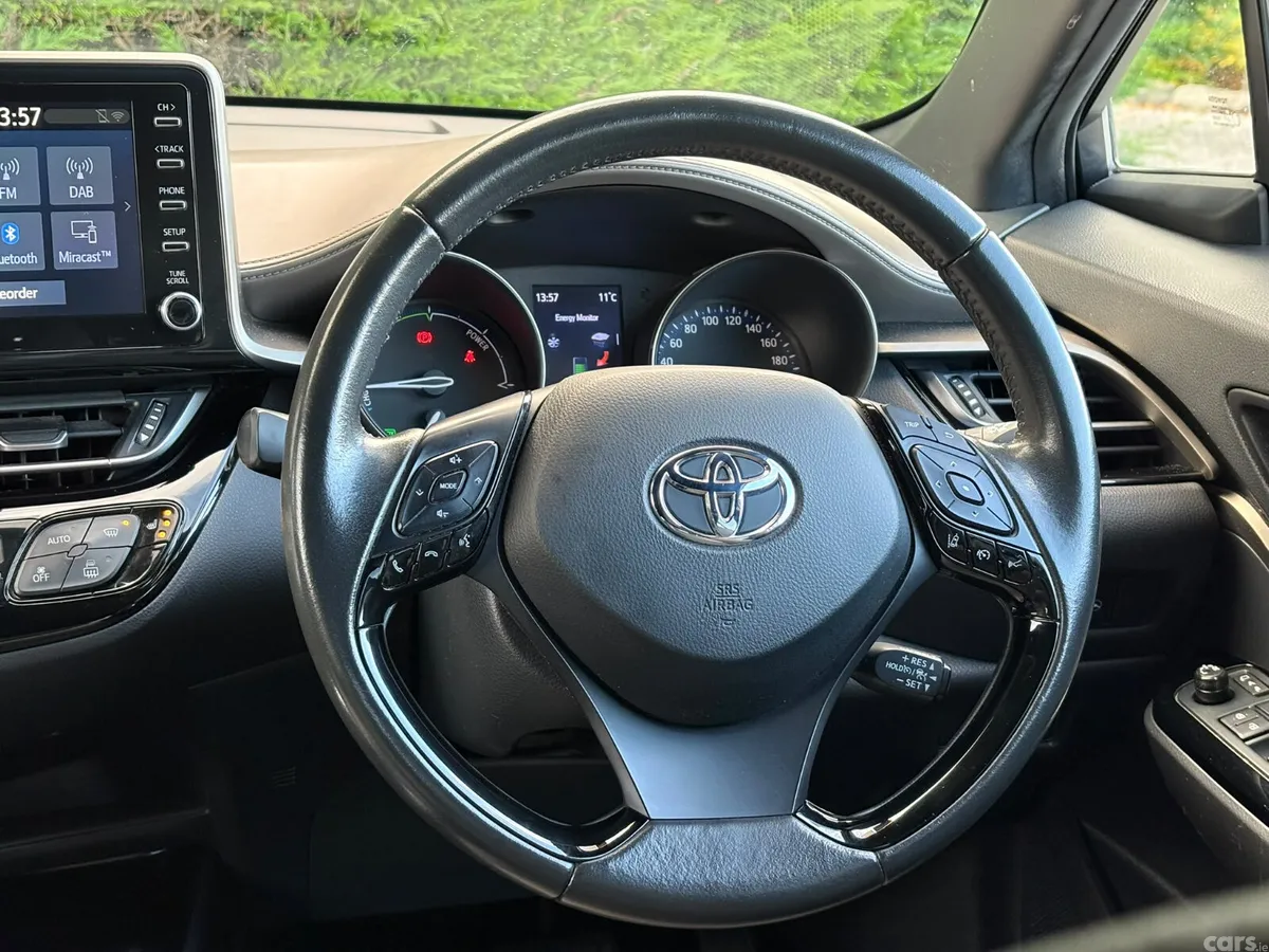 Toyota C-HR Hatchback, Petrol Hybrid, 2022, Grey