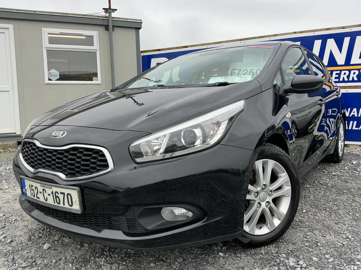 Kia Ceed Hatchback, Petrol, 2015, Black