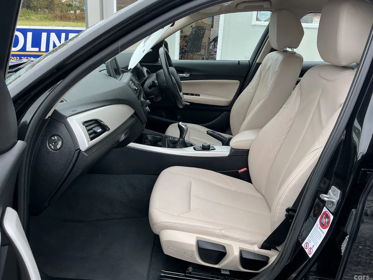 BMW 1-Series Hatchback, Diesel, 2014, Black