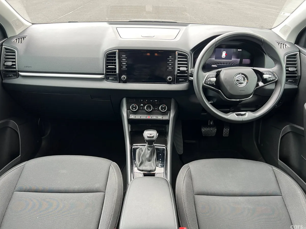 Skoda Karoq SUV, Diesel, 2023, Grey