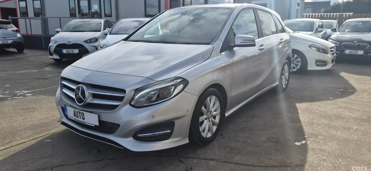 Mercedes-Benz B-Class MPV, Petrol, 2016, Silver