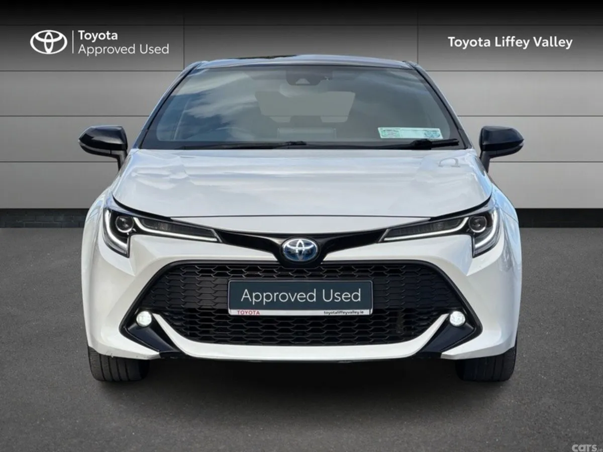 Toyota Corolla Hatchback, Petrol Hybrid, 2019, White