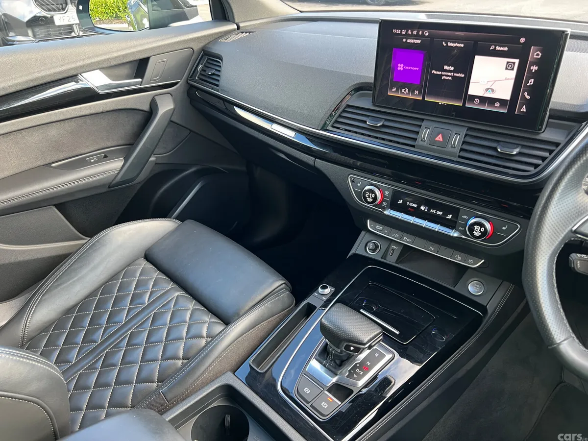 Audi Q5 SUV, Petrol Plug-in Hybrid, 2023, Grey
