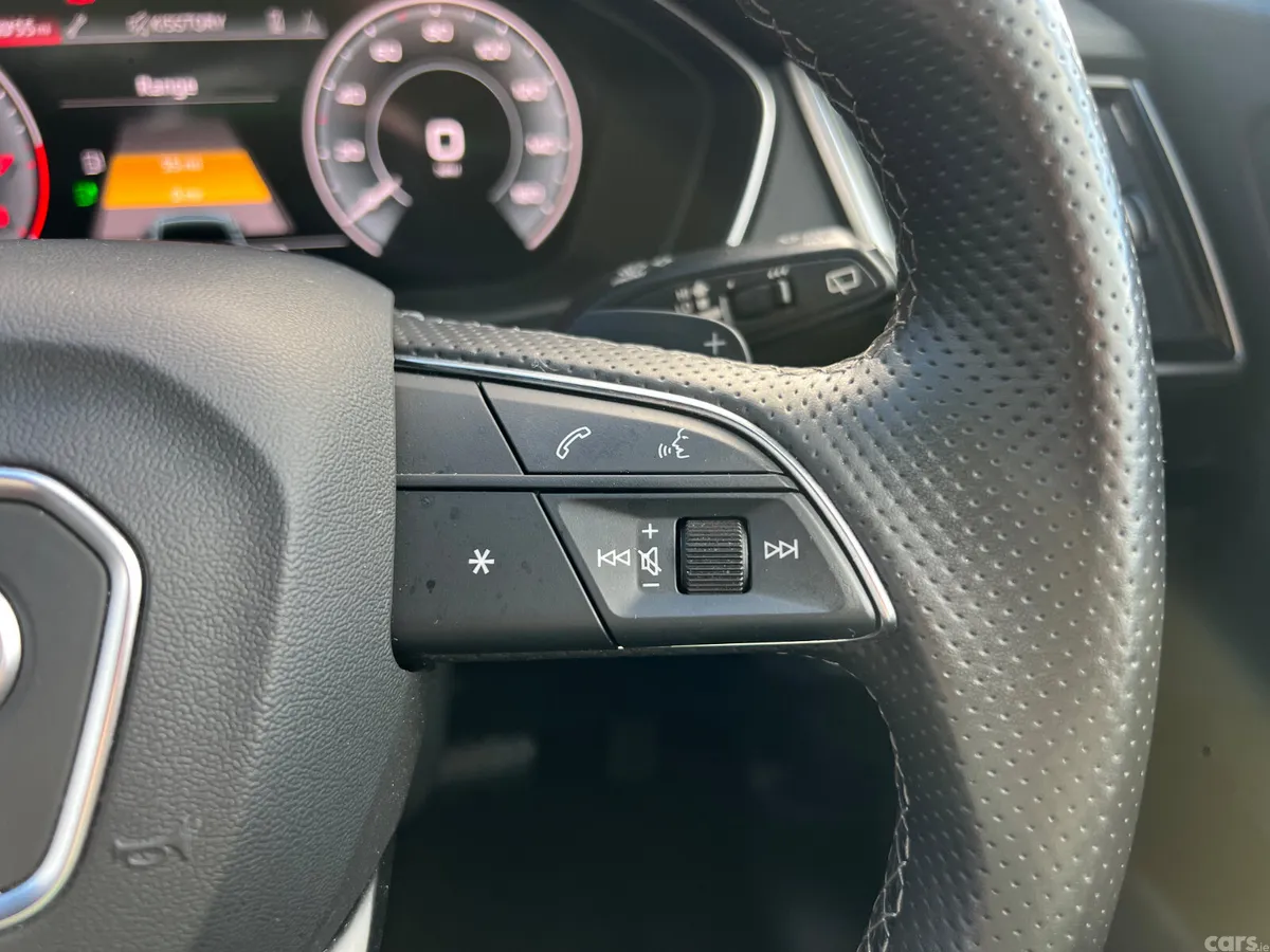 Audi Q5 SUV, Petrol Plug-in Hybrid, 2023, Grey