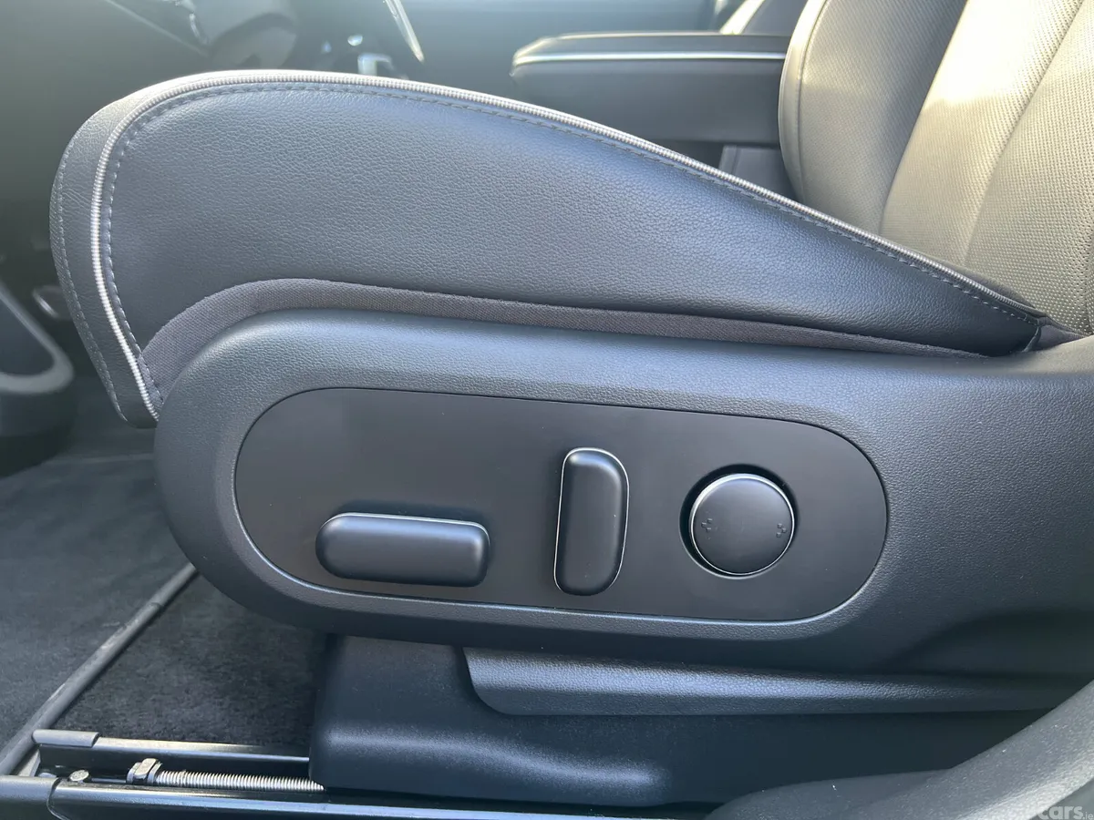 Hyundai IONIQ 5 Hatchback, Electric, 2023, Grey