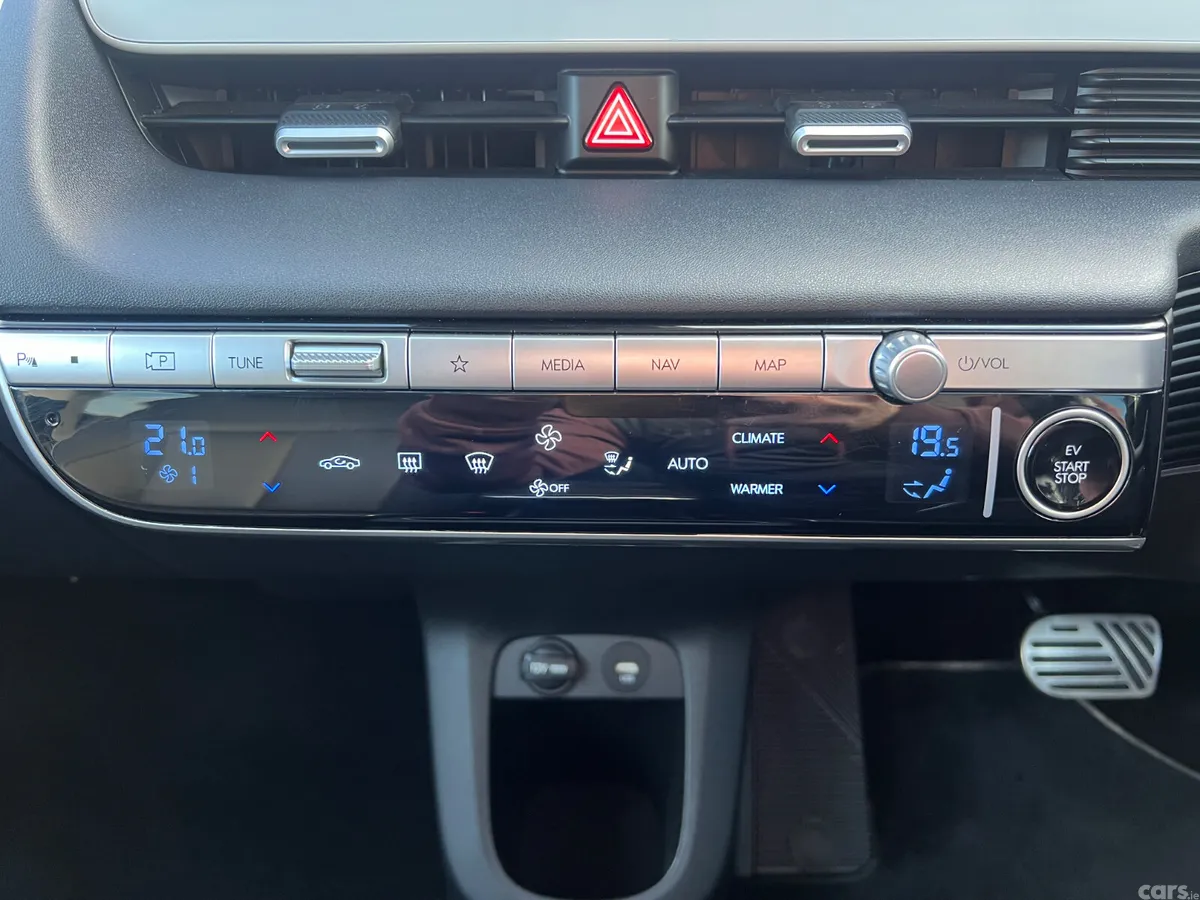 Hyundai IONIQ 5 Hatchback, Electric, 2023, Grey
