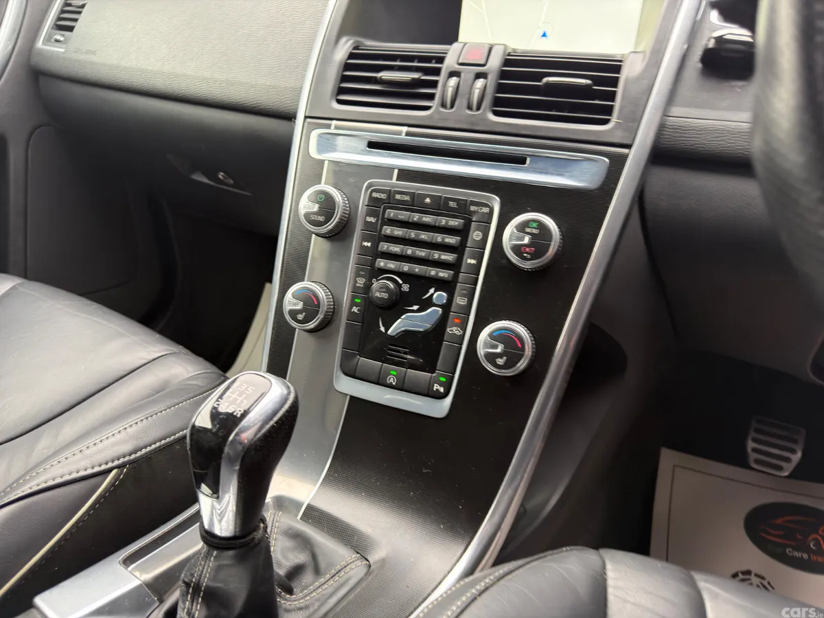 Volvo XC60 SUV, Diesel, 2015, Black