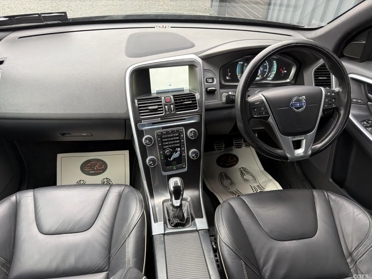 Volvo XC60 SUV, Diesel, 2015, Black
